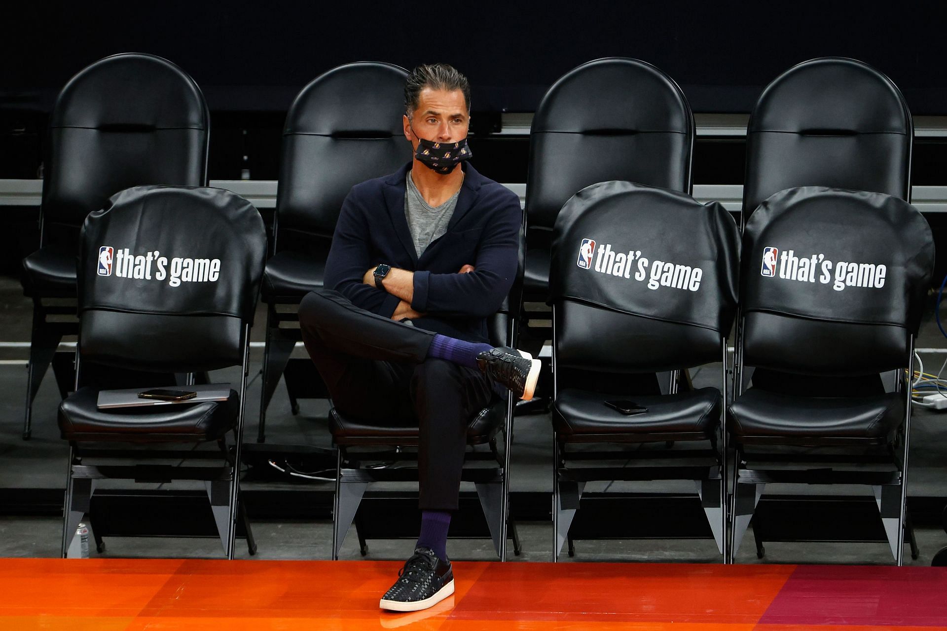 Lakers v Phoenix Suns - Game Five